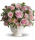 /images/telsg10/T67-3^1lg.jpg Teleflora's Parisian Pinks Premier Flowers from Cottage Florist, Lakeland Fl 33813